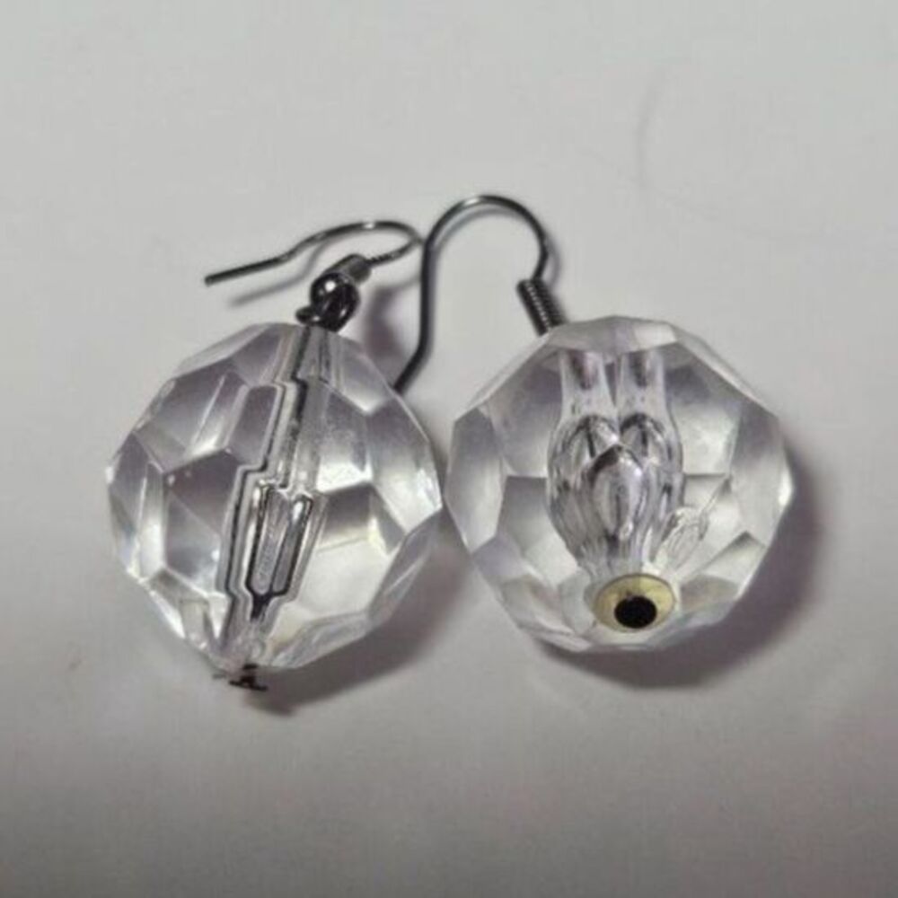 Clear round beaded dangling earrings